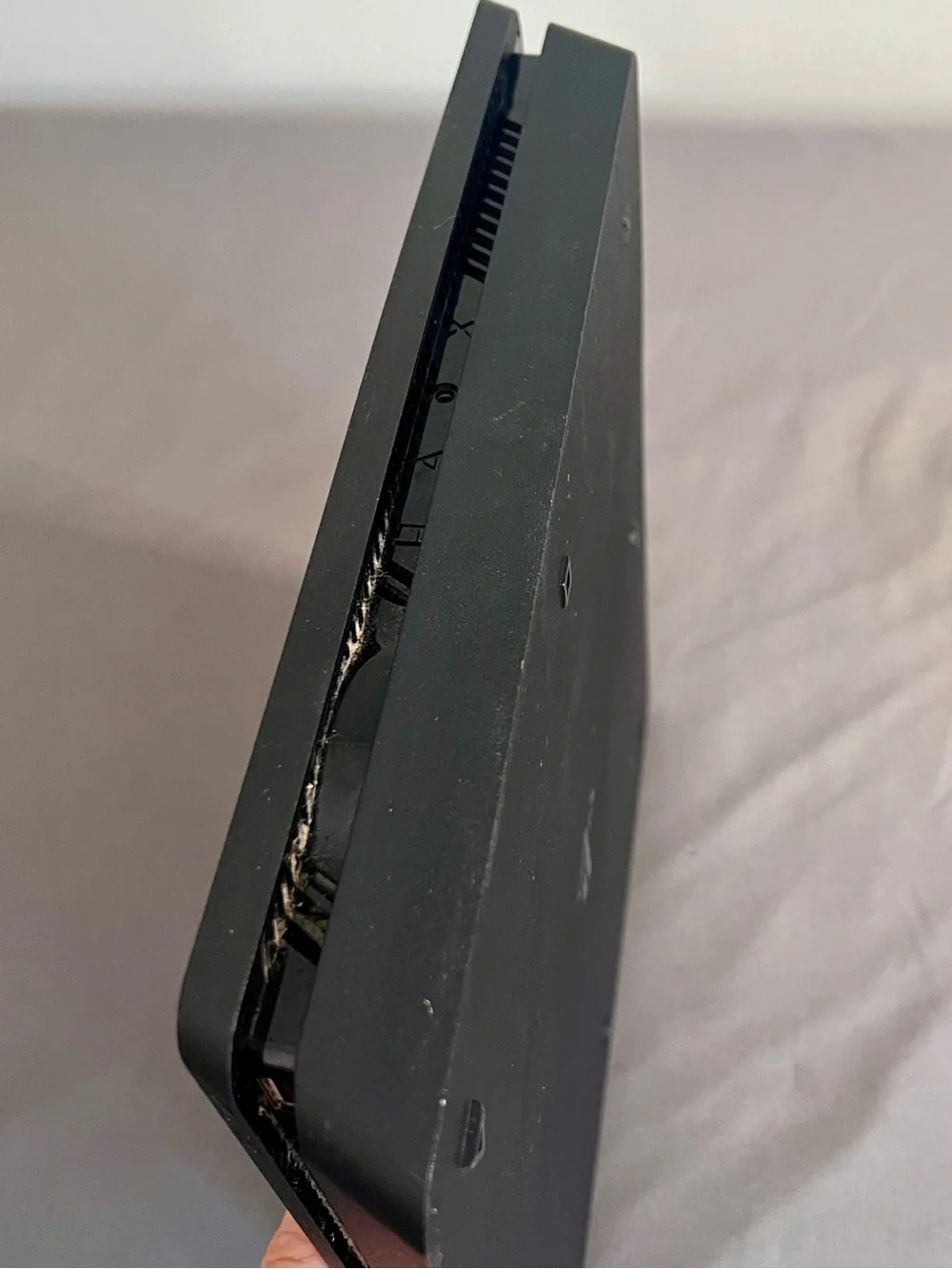 Sony PlayStation 4 Slim Console PS4 500GB W/ Wireless Controller & Cable